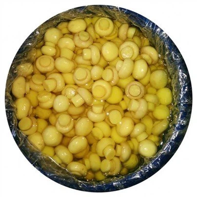 50 kg sieniä rummussa